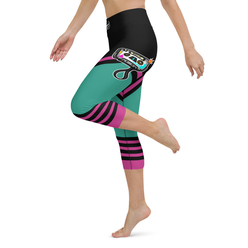 Womens Capri Leggings Casual Graphic Yoga Pants  -  TAPE POP GREEN